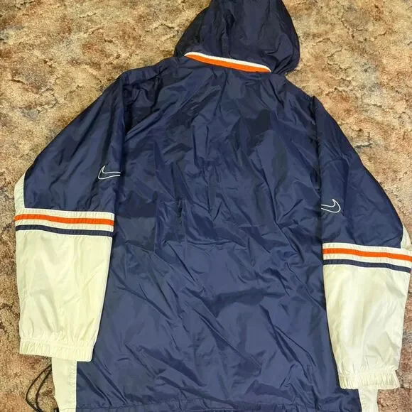Vintage 90s Nike Jacket Windbreaker embroidered sleeve Swooshes and hidden hood - Picture 4 of 8
